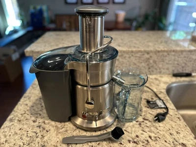 Breville Juice Fountain Elite - 1,000 watt Juicer (model: 800JEXL) - NEW - Image 1 of 2