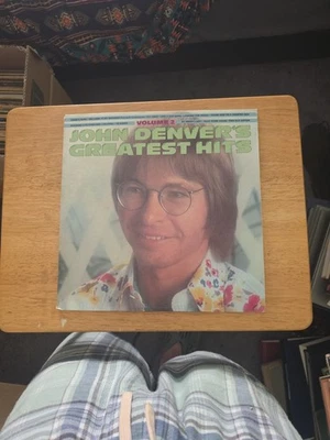 John Denver's Greatest Hits: Volume 2 (Vinyl Record, 1977) Annie's Song/Calypso Foto 1 de 4