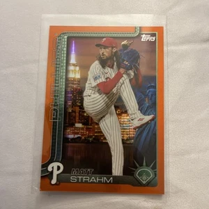 2025 Topps Series 2 FANATICS FEST Matt Strahm Big Apple Orange Refractor - Picture 1 of 3
