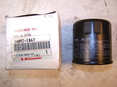 KAWASAKI ZX600 ZX6R ZX900 NINJA NUEVO FABRICANTE DE EQUIPOS ORIGINALES FILTRO DE ACEITE ZX 600 900 16097-1067 NOS Foto 1 de 3