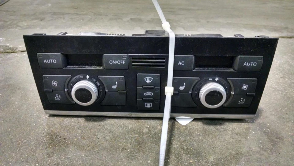 OEM Temperature Control For Audi Q7 Assy Auto - Image 1 of 1