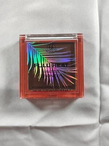 bh Full Heat Matte Bronzer Pressed Powder Compact in Mocha Miami, 0.22 Oz - Picture 1 of 2
