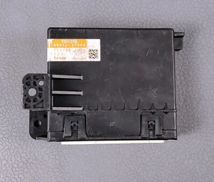 2010 2011 TOYOTA PRIUS ZVW30 AC AMPLIFIER CONTROL MODULE 8865047090 - Picture 1 of 15