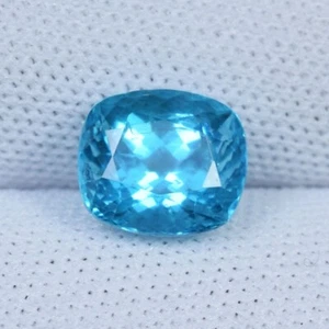 1.80 ct TOP GRADE LUSTORUS BLUE GREEN / NATURAL APATITE - Cushion Gemstone !! - Picture 1 of 3