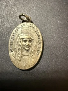 St Louise Of Marillac, St Cathrine Laboure Medal Silvertone Catholic - Picture 1 of 6