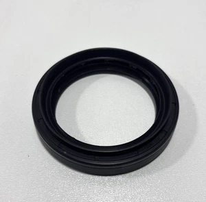 Land Rover Range Rover Defender Axle Diff Input Pinion Oil Seal Genuine FTC4851 - Picture 1 of 4