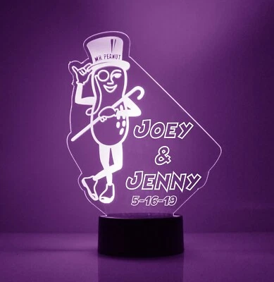 Luz nocturna LED con logotipo de Mr. Peanut, con control remoto, iluminación grabada Foto 1 de 4