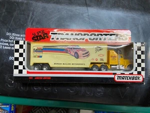 Matchbox CY104 1:87 Super Star Ernie Irvan Kodak Gold Racing Team Transporter - Picture 1 of 1