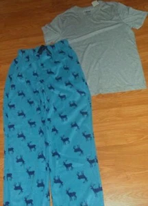 ***IZOD MEN'S FLEECE LOUNGE PANTS BLUE DEER SIZE S IZOD SLEEP T-SHIRT S GRAY NWT - Picture 1 of 1