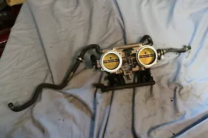 18 Skidoo MXZ TNT 850 E-Tec Intake Throttle body 300 MILES!!! - Foto 1 di 2