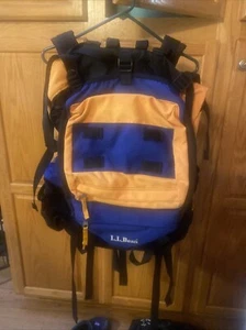 Vintage LL BEAN Top Loading Backpack Camping Book Day Bag Hiking Pack Hip Belt - Picture 1 of 7