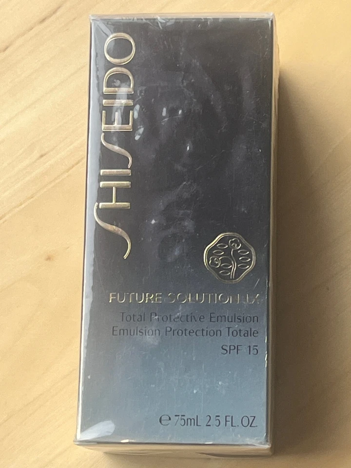Shiseido Future Solution LX Total Protective Emulsion SPF 15, 75ml, new & sealed - Image 1 of 4