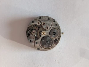 Vintage Cyma 032b Mechanical Watch Movement (Spares/Repairs/Bad Balance) - Picture 1 of 8