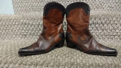 Botas de Vaquero STUART WEITZMAN Cuero Tachonado Tri-Tono Marrón, Para Mujer Talla 7” Foto 1 de 4