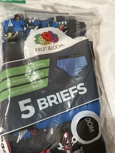 New Fruit of the Loom Boy's Fashion Briefs Underwear (5 Pack) XS - Picture 1 of 4