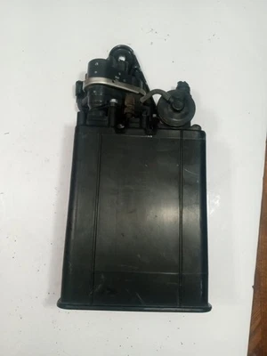 2005-2013 Toyota Tacoma Charcoal Fuel Emissions Vapor Canister 77740-04020 - Image 1 of 4