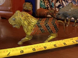 Antique?Napalese Filigree Stone ENCRUSTED BRASS LION 7×3.5×1.5 - Picture 1 of 21