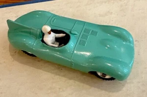 Vintage 1960's Dinky Toys Mecanno Jaguar Type D - Picture 1 of 8