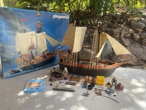 Vintage 1992 Playmobil Floating Pirate Ship 3053 With Box - Incomplete - Picture 1 of 15