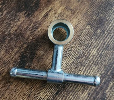 Carburador Mikuni Solex PHH 40 44 T Fuel Banjo N115.02 Datsun 240z 260z 280z 510 Foto 1 de 2