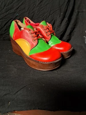 vintage 1970s multicolored platform shoes. - Image 1 of 3