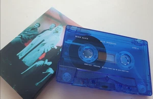 WOLF ALICE - Blue Weekend - Cassette Tape Limited Edition Blue Version. New - Picture 1 of 1