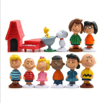 Minifigura modelo juguetes 12 piezas de anime japonés Peanuts Snoopy Charlie Sally Woodstock Foto 1 de 4