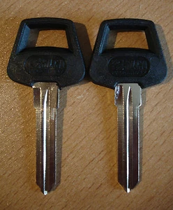 2 Schlüsselrohlinge / Schlüssel Triumph Spitfire,Spider, TR6, TR7, Dolomite u.a. - Bild 1 von 1