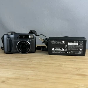 Sony CyberShot DSC-S85 4.1 MP Digital Camera 16MB Memory Stick And OEM Charger - Picture 1 of 12