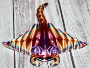 MANTA RAY ~ Rainbow ~ 3D Printed ~ Articulated ~ Flexi ~ Fidget - Picture 1 of 2
