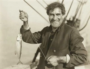 ERNEST TORRENCE en "Across to Singapore" Original Vintage RETRATO 1928 - Imagen 1 de 1
