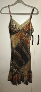 NWT CIDER SPAGHETTI STRAP VELVET SWEETHEART COLORBLOCK LACE TRIM MIDI DRESS SMAL - Picture 1 of 9