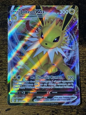 Pokémon Evolving Skies Jolteon Vmax Foil Card Rare 51/203 MP - Image 1 of 4