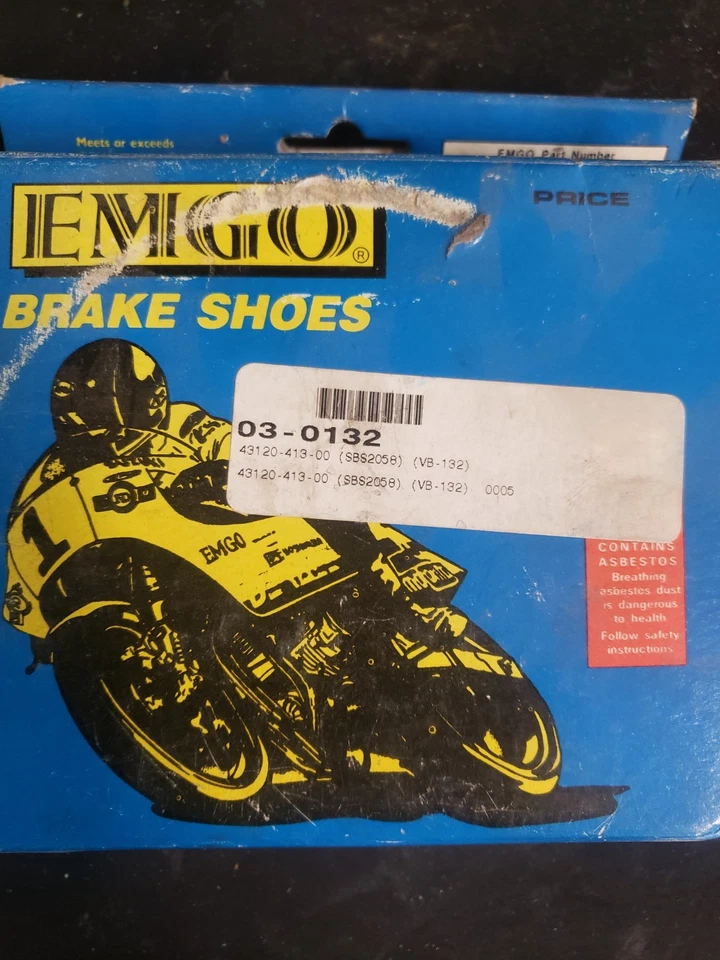 Zapatas de freno traseras EMGO para Honda CB250 CB400T CM400 CB450SC VT500 43120-413-000 Foto 1 de 3