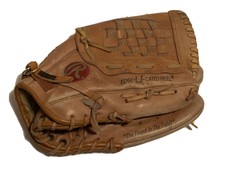 Rawlings RBG 36 Jose Canseco Basket web glove RHT 