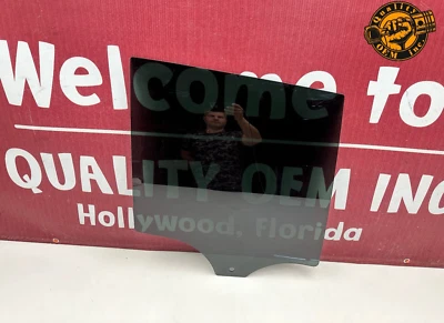 2019-2025 BMW X5 G05  REAR RIGHT PASSENGER SIDE DOOR WINDOW GLASS TINT OEM 18kmi - Image 1 of 4