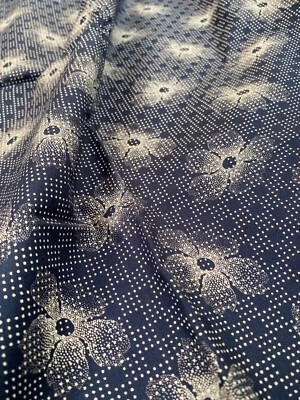 Vtg 85cm x 2.5m 100% Cotton Navy w/white print fabric remnant/craft - Image 1 of 4