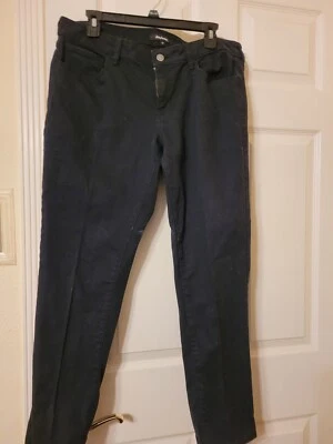 Daisy Fuentes Size 12 Jens EUC Dark Black - Image 1 of 4