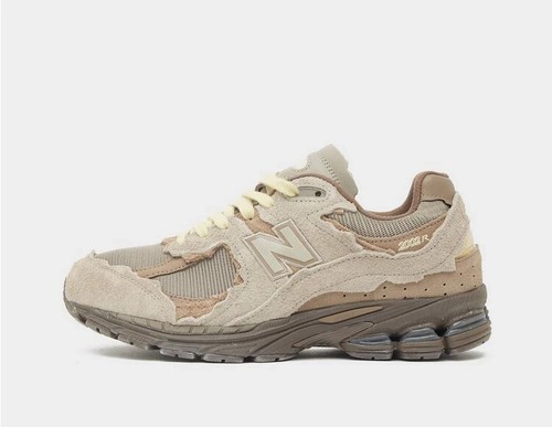 Scarpe uomo New Balance 2002R 'Futuro raffinato' colore marrone