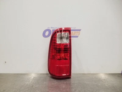 11 FORD F250 SUPER DUTY MONTAJE DE LUZ DE LUZ DE LUZ TRASERA RECTANGULAR CONDUCTOR IZQUIERDO Foto 1 de 4