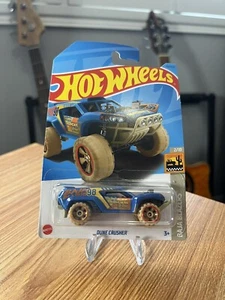 Hot Wheels - 2023 Baja Blazers 2/10 Dune Crusher 182/250 (BBHKJ58) - Picture 1 of 3