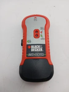 Black & Decker Stud Sensor/Finder w/ LED Indicators, Part #: SF100 - Picture 1 of 4