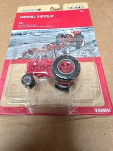 1/64 Farmall Super M Narrow Front, ERTL Replica Play - Picture 1 of 4