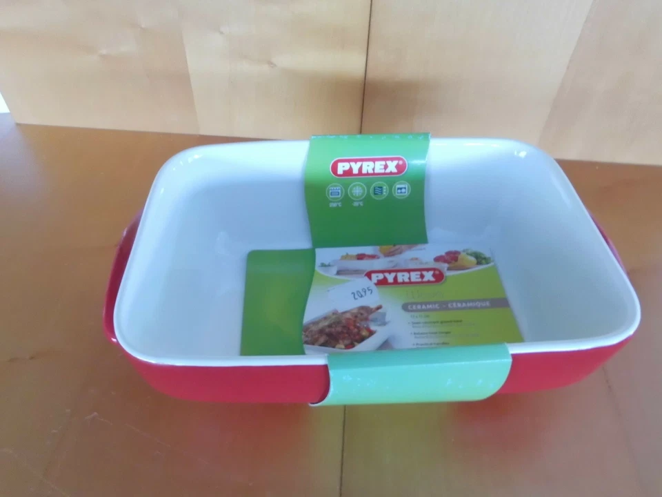 Pyrex    Auflaufform  17cm eckig     Neu  weiss - Bild 1 von 1
