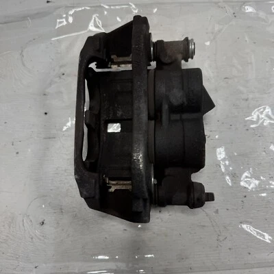 PINZA DE FRENO DELANTERA DERECHA OEM 2014-2022 Dodge ram promaster 3500 2500 1500 Foto 1 de 4