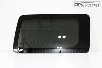 Hummer H3 2006-2010 cuarto de panel trasero derecho ventana vidrio tinte negro OEM Foto 1 de 4