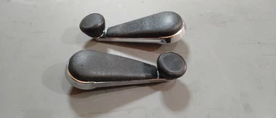 A nice pair of original window winder handles for Porsche 911 1969-77 models - Image 1 of 3