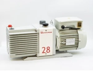 Edwards E2M28/30 grobe Pumpe - Bild 1 von 1