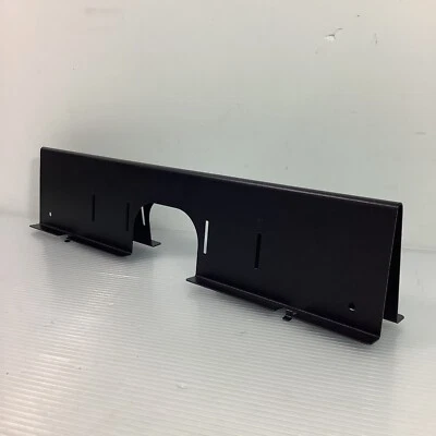 APC Shielding Pass-through shielding partition AR8163ABLK - Image 1 of 4