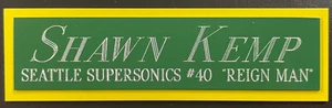 PLACA DE IDENTIFICACIÓN SHAWN KEMP SUPERSONICS PARA BALONCESTO AUTOGRAFIADA FIRMADA-CAMISETA-FOTO - Imagen 1 de 4